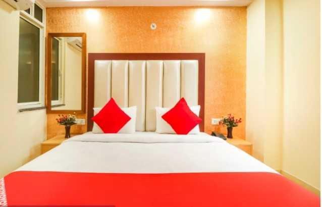 Hotel O Discovery Inn 뉴델리 외부 사진